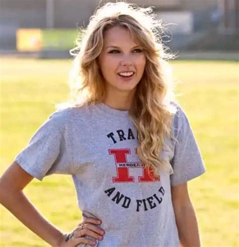 Rare Photos Of Taylor Swift Without Makeup Unseen Pictures