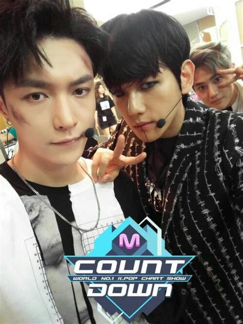 Lay And Baekhyun Exo Selca