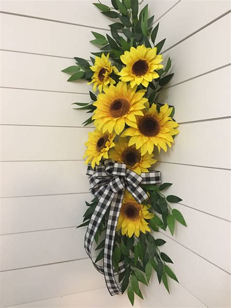 Sunflower Swag Corner Decor Plant For Corner Sunflower Wall Etsy In 2022 Plant Wall Corner