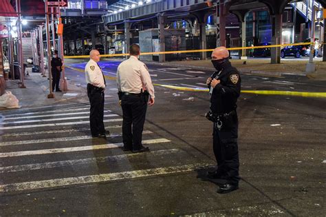 Disturbing Video Shows Pedestrian Fatally Struck By Speeding Suv In Nyc