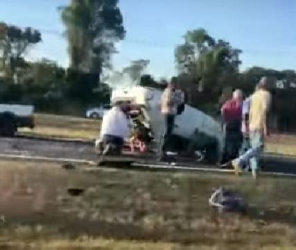 Trag Dia Na Rodovia Comandante Jo O Ribeiro De Barros Beb De Nove