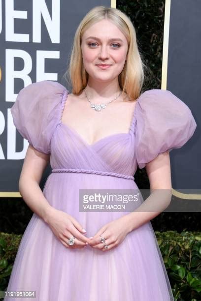 Dakota Fanning Images Photos And Premium High Res Pictures Getty Images