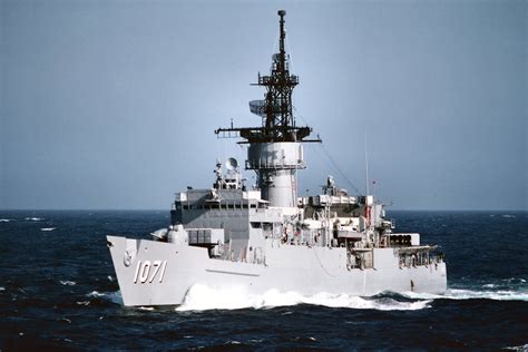 Knox Class Frigate Uss Badger Ff 1071 July 1 1986 1550x1036 Rwarshipporn