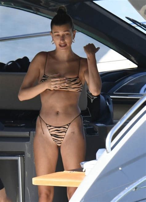 Hailey Baldwin Bieber’s Sexy Ass In Bikini And Tight Leggings 32 Photos The Fappening