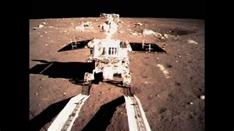 China S Rover Makes Tracks On The Moon 13wmaz