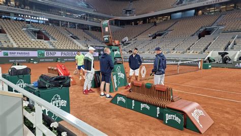 FOTO Novak tajno izašao na teren Šatrijea Odradio trening pred prvi