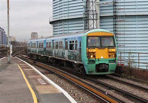 Southern Class 456 0 Unit At Battersea Park Last Few Weeks Flickr