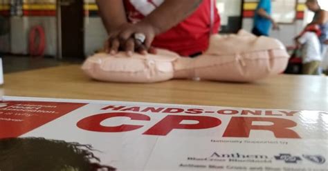 200 Hands Only Cpr Kits Given Out By Raa And American Heart Association