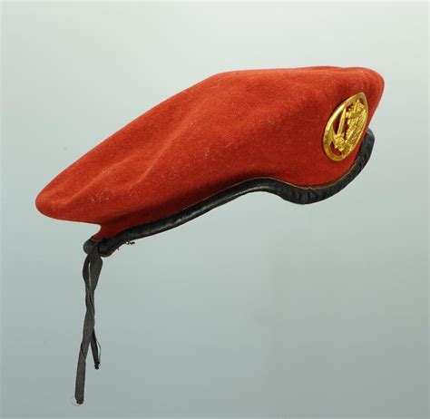 BÉret Rouge Parachutiste Des Troupes De Marine Type 2