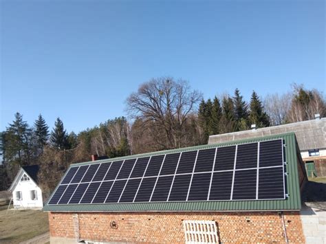 Instalacja fotowoltaiczna 20 kW na dachu pokrytym blachą trapezową Pisz