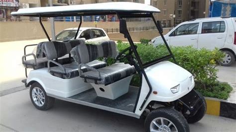 Eco Friendly Easy To Ride Six Seater Battery Operated Four Wheel Golf