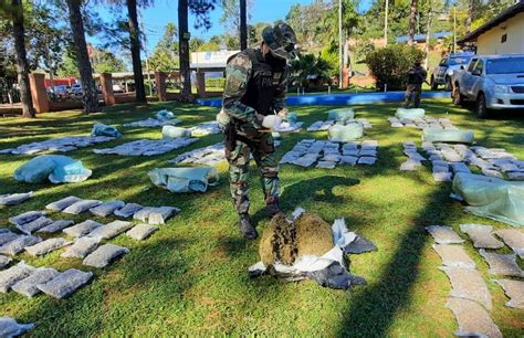 Misiones Prefectura secuestró un cargamento de más de 1 200 kilos de