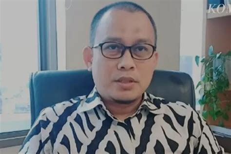 Geledah Rumah Lukas Enembe KPK Temukan Uang Tunai Dan Emas Batangan