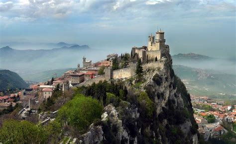 Fun Spout 3 Towers Of San Marino