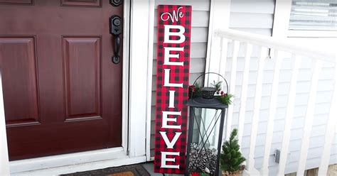 DIY Buffalo Check Christmas Sign