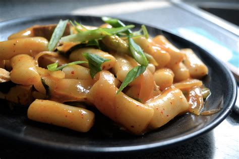 Dukbokki Spicy Korean Rice Cake Dish Korean Rice Cake Rice Cakes