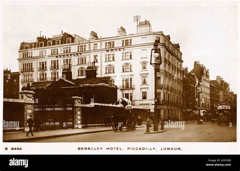 The Berkeley Hotel Fotos Und Bildmaterial In Hoher Auflösung Alamy