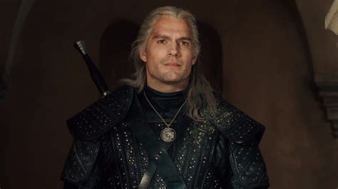 Henry Cavill Unveiled In Netflix Trailer For The Witcher Video