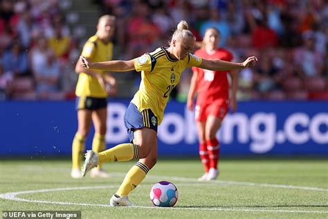 Sweden 2 1 Switzerland Hanna Bennison Gave Sweden The Victory After