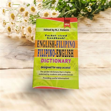 Pocked Sized Handbook English Filipino Filipino English Dictionary