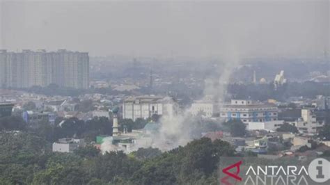 Kualitas Udara Jakarta Senin Siang Terburuk Di Dunia