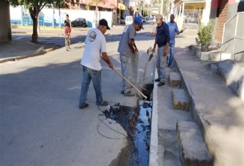 Rede De Galerias águas Pluviais Do Bairro Topolândia E Região Passam