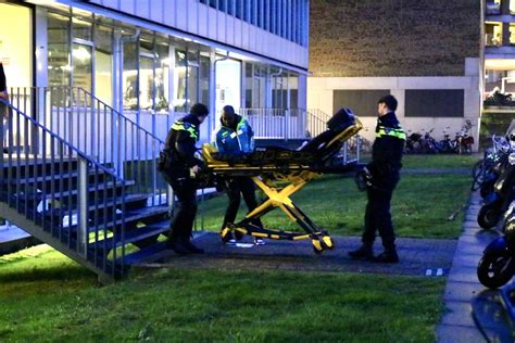 Persoon Gewond Bij Steekincident Amsterdam Oozo Nl