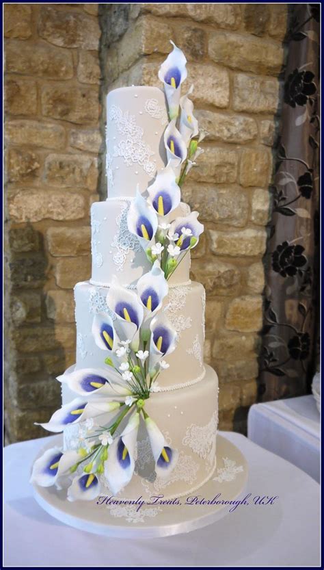 Calla Lily Wedding Cake Decorated Cake By Heavenly Cakesdecor