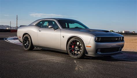 Dodge Challenger SRT Hellcat: A Super-Car for the Masses