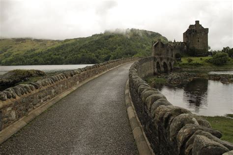 Eilean Donan Castle - Loch Duich, West Highlands, Scotland