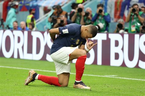 Comemoração de Mbappé na Copa do Mundo tem origem nos videogames