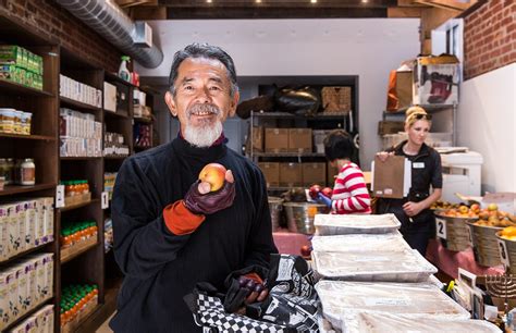 Food Pantry In The Tenderloin Promotes Community And Friendship By Sf