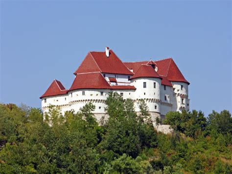 Veliki Tabor Castle and Kumrovec - Croatia - Kamauf ToursCroatia ...