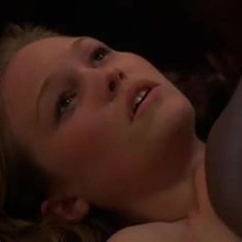 O 2001 Julia Stiles Scene Free Xshare Tube Porn Video 52 Xhamster