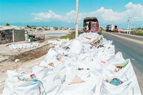 Recogidas Toneladas De Basura En Puebloviejo Y Sitionuevo La Gran