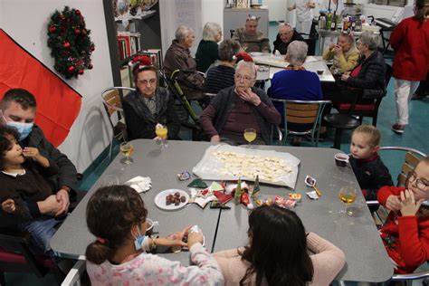 Goûter de noël Association Sanitaire Sociale Le Pin en Mauges