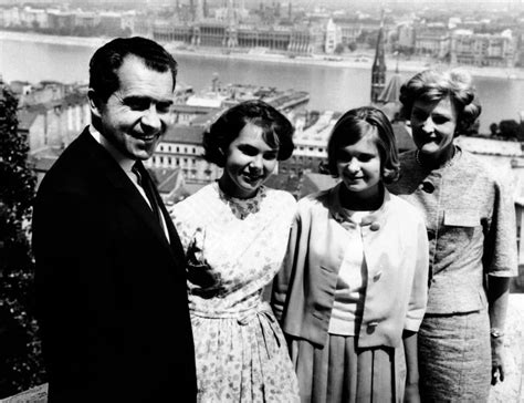 Richard Nixon And His Family In Budapest History - Walmart.com