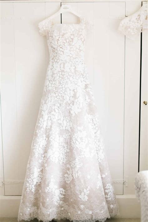 Bridal 101 How To Choose Your Wedding Dress Front Roe By Louise Roe