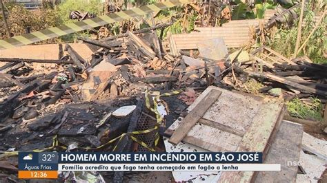 Homem morre carbonizado após casa ser destruída por incêndio em SC