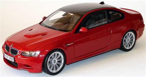 BMW M3 Coupé E92 melbournerot Werbemodell Kyosho 80430422603 in der