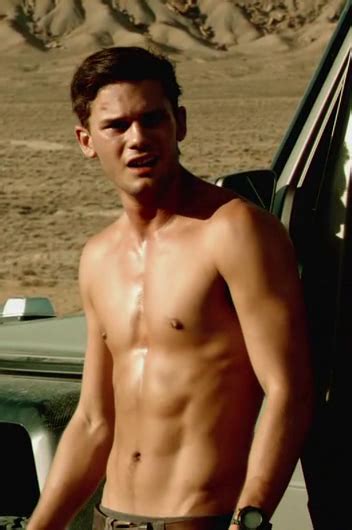 Pin On Jeremy Irvine