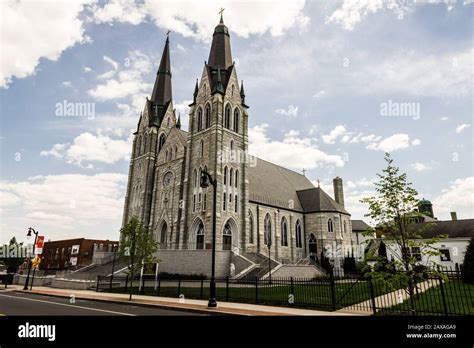 Sacred Heart Church Of New Britain Hi Res Stock Photography And Images