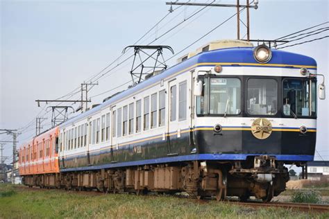 山陰唯一のローカル私鉄が異色の新車導入へ 車体のラッピング廃止で銀色に 珍しい座席配置が特徴 2024年12月3日