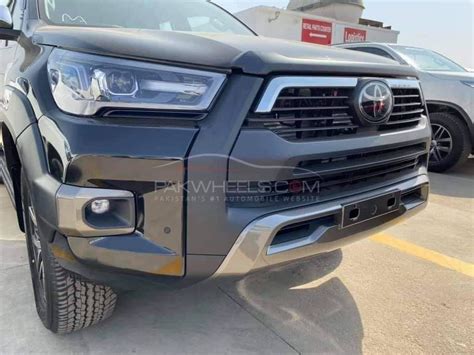 Toyota Hilux Revo Officially Launched By Imc In Pakistan Hilux