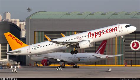 TC RDA Airbus A321 251NX Pegasus Airlines Bora Polater JetPhotos