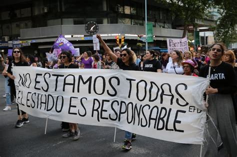 Con protestas piden en América eliminar la violencia contra las mujeres América Latina RMMN