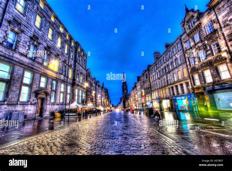 Royal Mile Street View Edinburgh Hi Res Stock Photography And Images