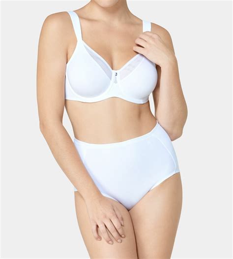 Triumph True Shape Sensation Minimizer Bh Met Beugels 10186010