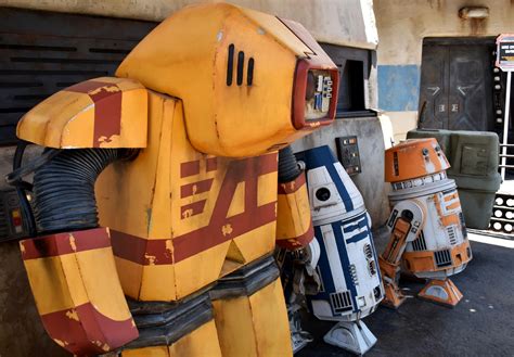 Fotos Veja como ficou o parque temático de Star Wars na Disney 30