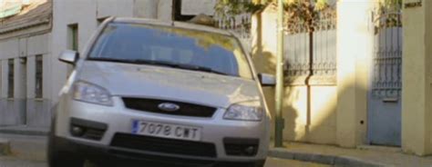 IMCDb Org 2004 Ford Focus C Max C214 In Malas Temporadas 2005